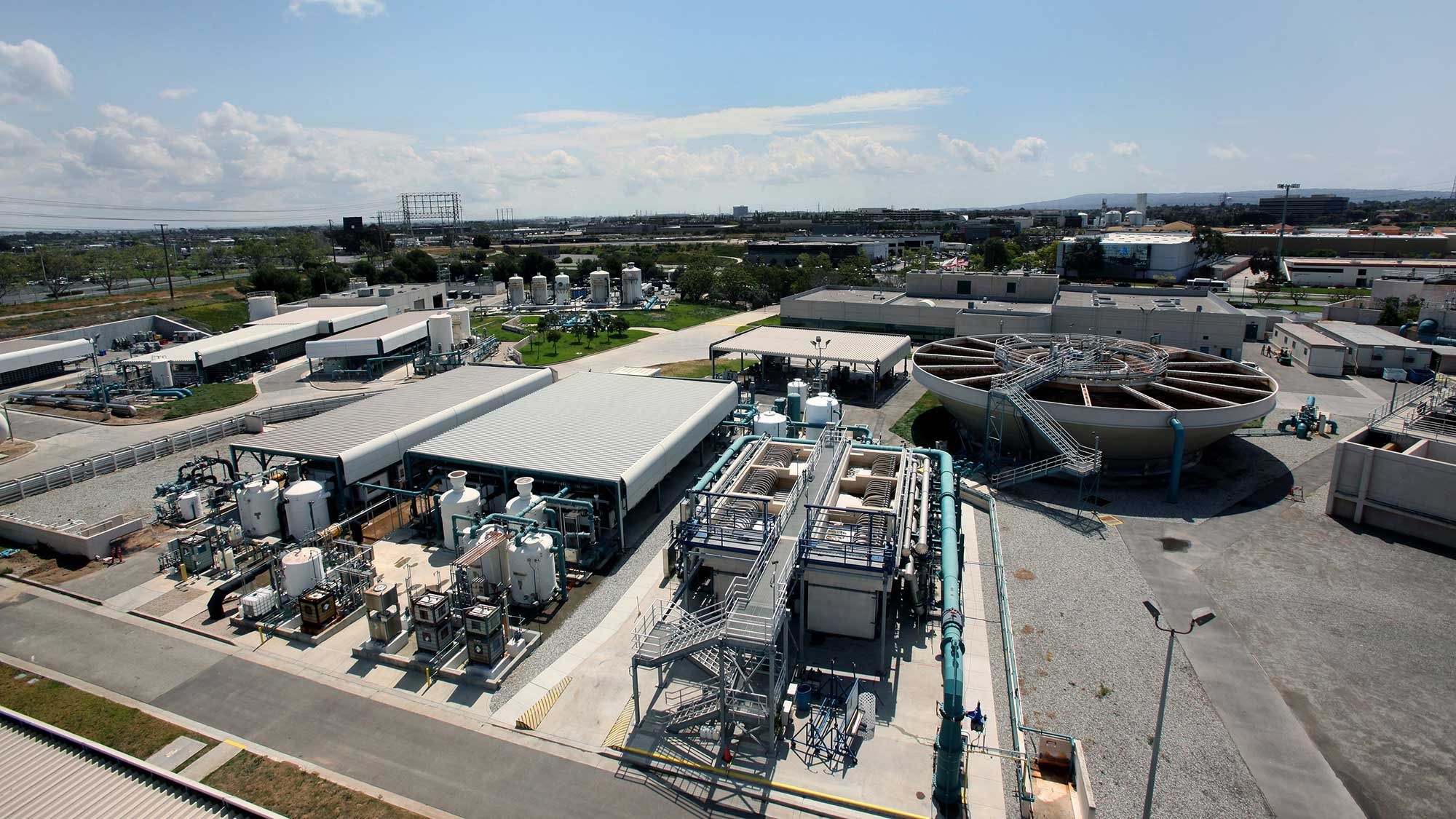 industrial group global expert in the water and waste sectors