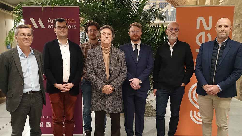 Frédéric MERIENNE, Directeur de la thèse ; Jean-Rémy CHARDONNET, Directeur délégué de l’Institut Arts et Métiers de Chalon-sur-Saône et Co encadrant de la thèse ; Jérémy PLOUZEAU, Ingénieur de recherche Amvalor ; Jean-François BOUJUT, Professeur Grenoble INP-Génie industriel et rapporteur de la thèse ; Guillaume KLEIN, Docteur Arts et Métiers ; Laurent MONNOT, Responsable support technique SUEZ ; Julien PIQUES, Directeur adjoint de l'agence Saône-et-Loire Jura SUEZ