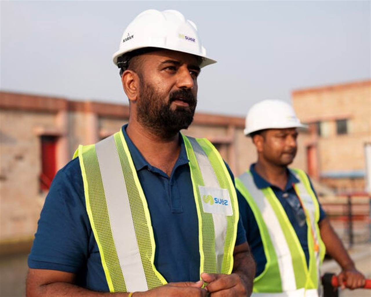 Okhla-Pilier Social
