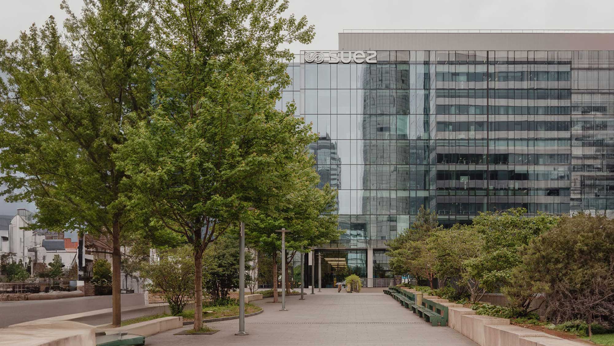 Suez22page0001 1 1 1 1