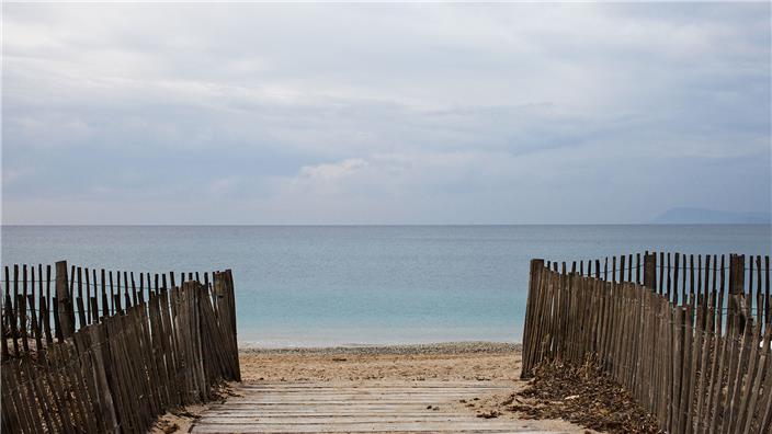 Hyeres distribution network and aquifers recharging