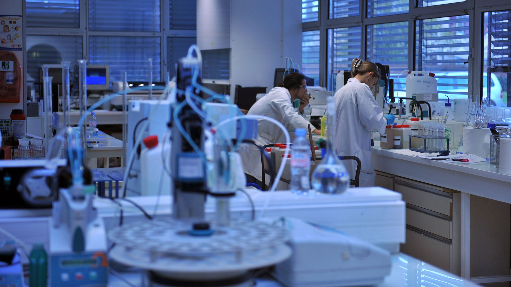 R and D Laboratories Research engineer