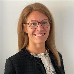Delphine SABY – Conseillère Exécutive auprès de la Présidente - Directrice Générale Vice-Presidente de la Fondation SUEZ