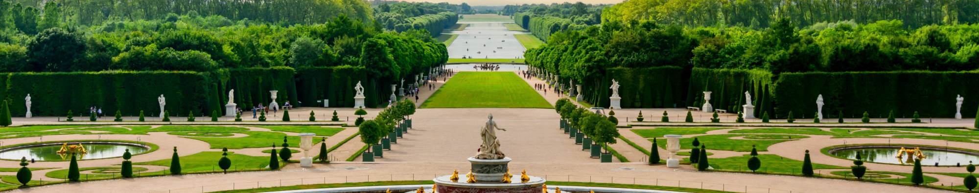 versailles pic all uses 1 (1)