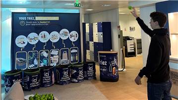 Le basket tri, Une activité ludique construite sur un jeu de lancer pour apprendre les bons gestes de tri et le devenir des déchets