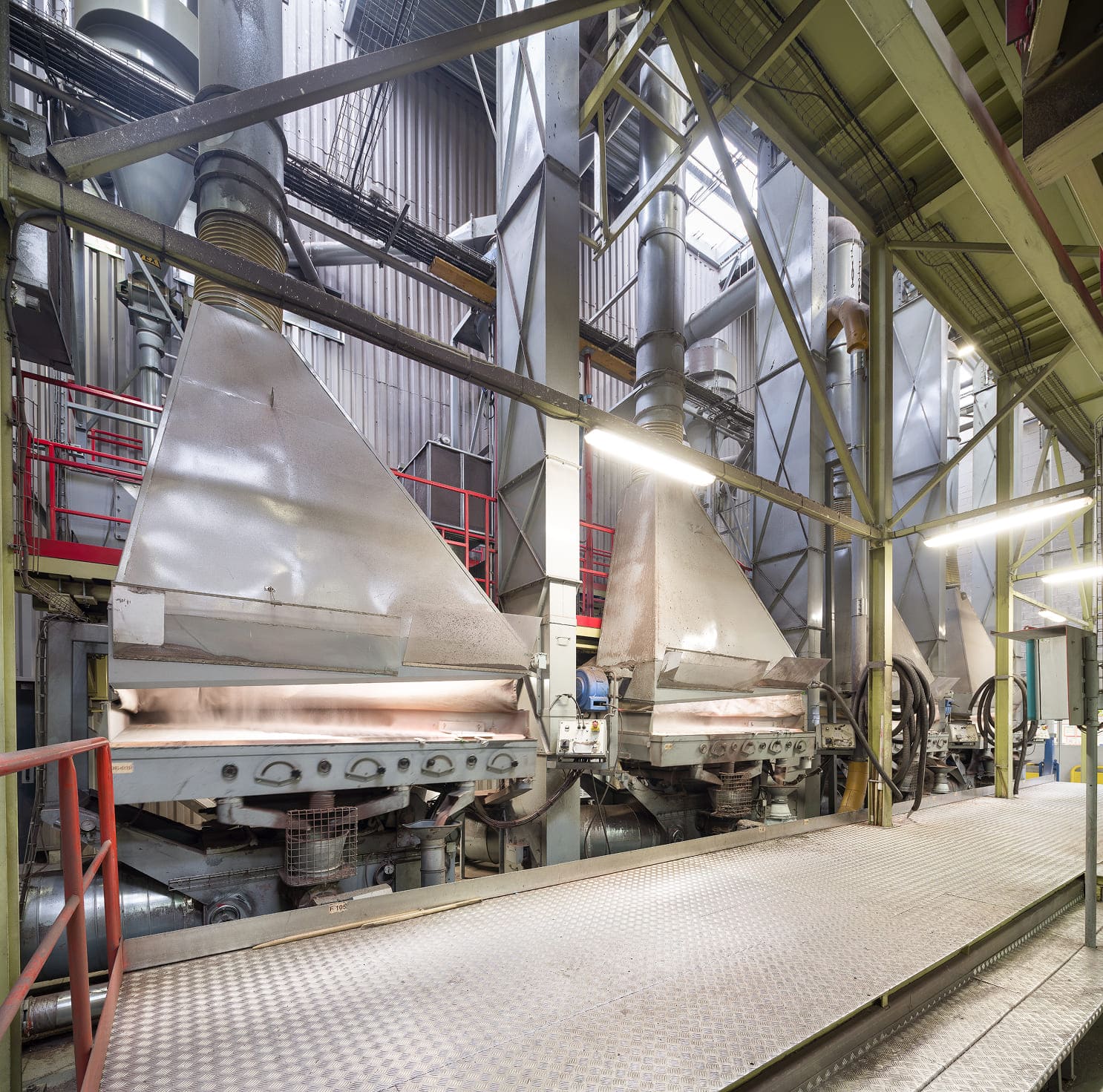 Tables densimétriques permettant la séparation entre le cuivre et le plastique 