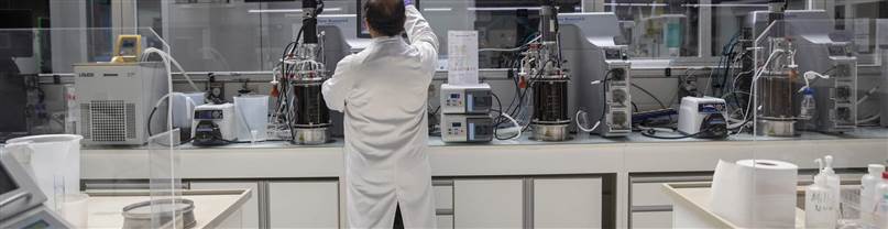 Technicien-laboratoire