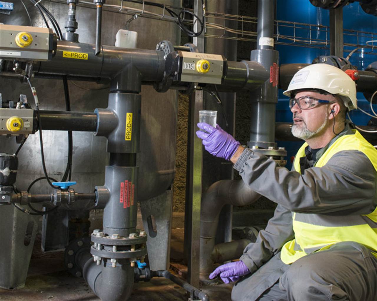 Water equipment maintenance