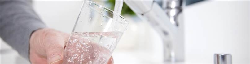 Verre deau du robinet (1)