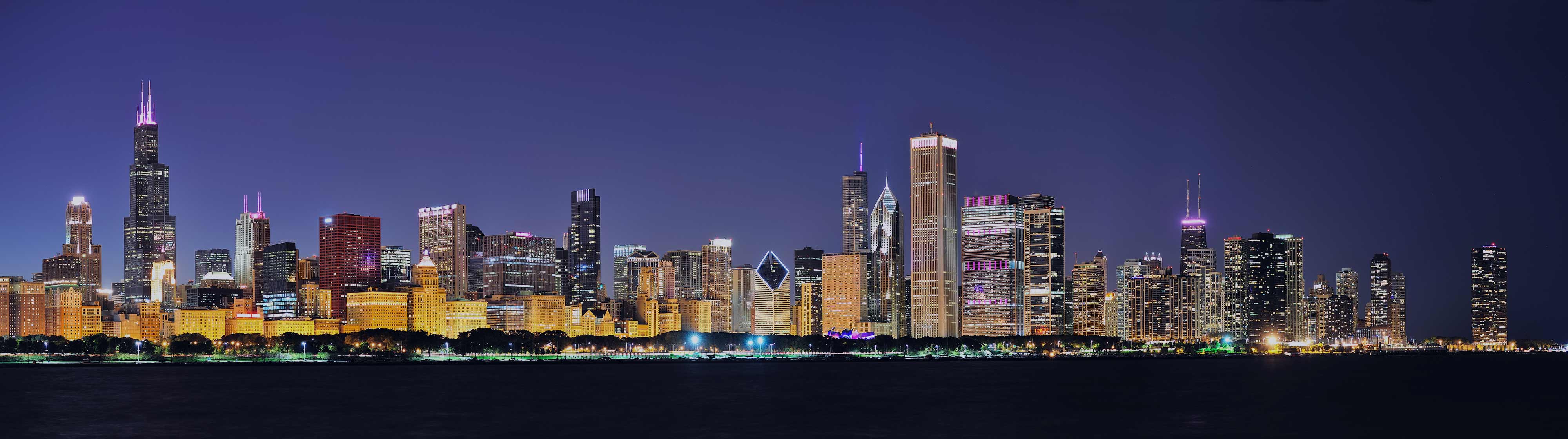 Panorama-nocturne-de-chicago Chicago nightscape - ©TravelScape - Freepik