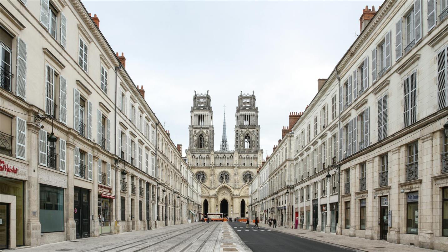 Orlean-Pexels-vome-5920961